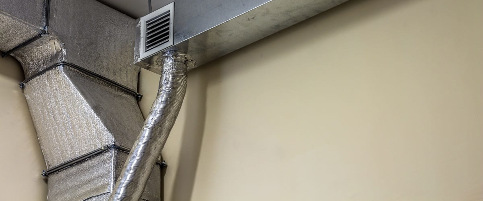 Commercial Duct Cleaning: What You Need to Know